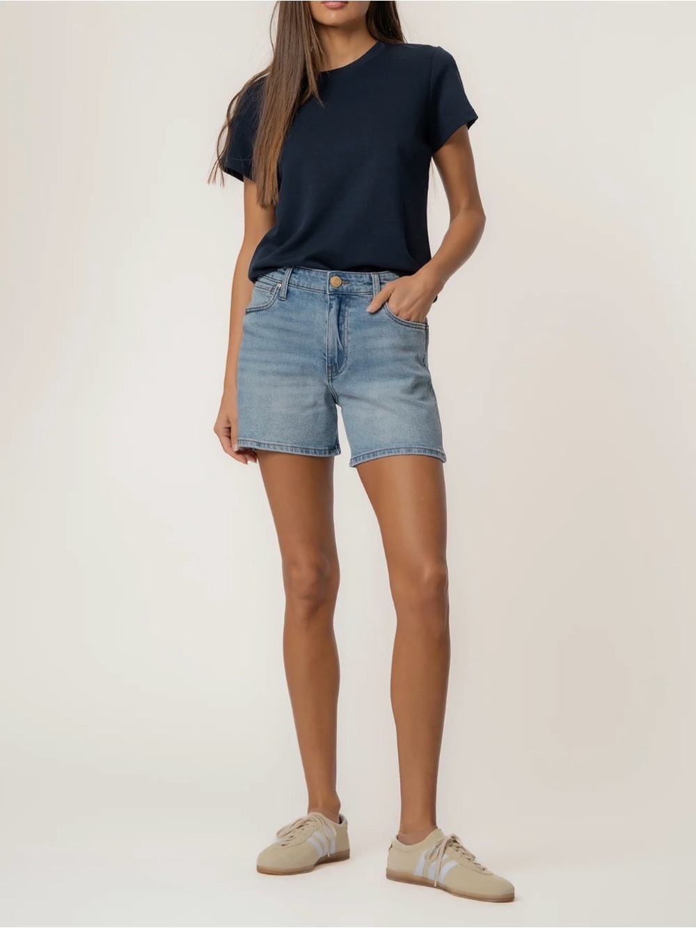 Kut from the Kloth Jane High Rise Short Size 6